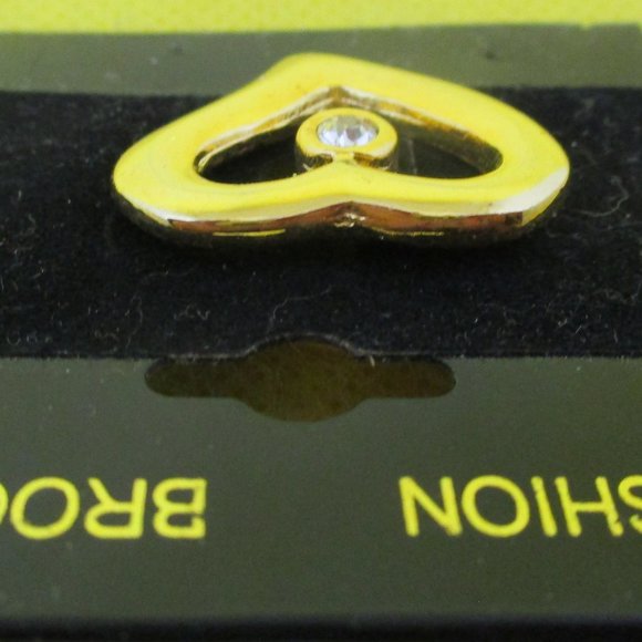 Vintage Rhinestone Heart Brooch Heart Brooch Gold Tone Open Heart Brooch On Card - Picture 6 of 9